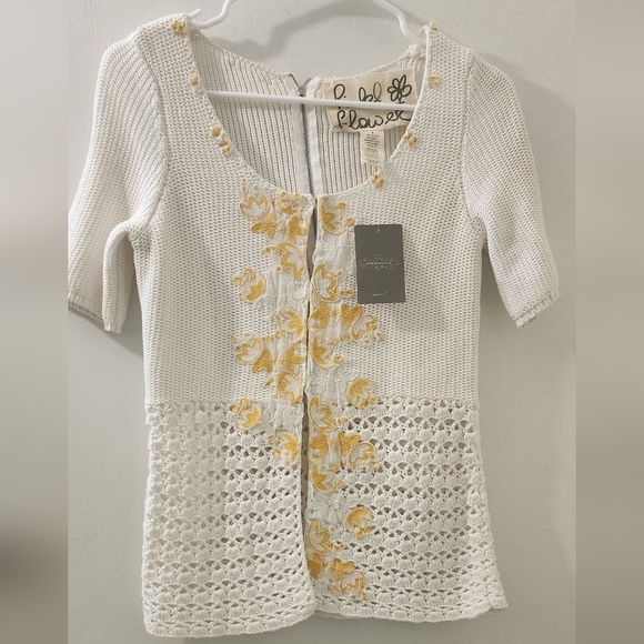 Anthropologie Sweaters - Anthropologie Field&Flower White and Yellow Floral Knit Top, Size Small, Cotton.
